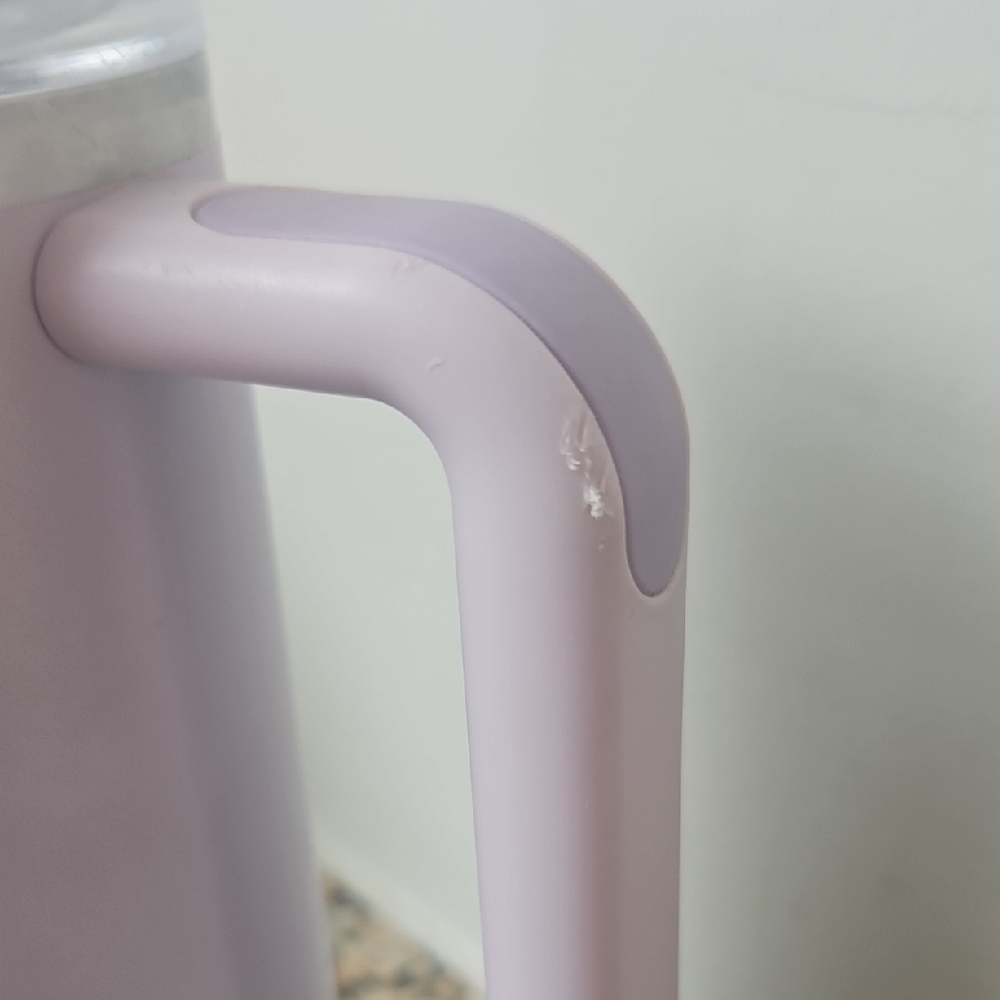 Stanley Purple Thermos for Elegant Dining - Picture 3 of 9